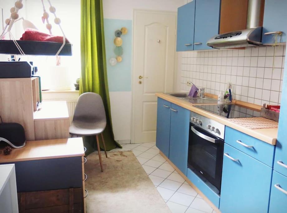 Stuckverzierte, Zentrumsnahe Wohnung Im Sueden 라이프치히 외부 사진